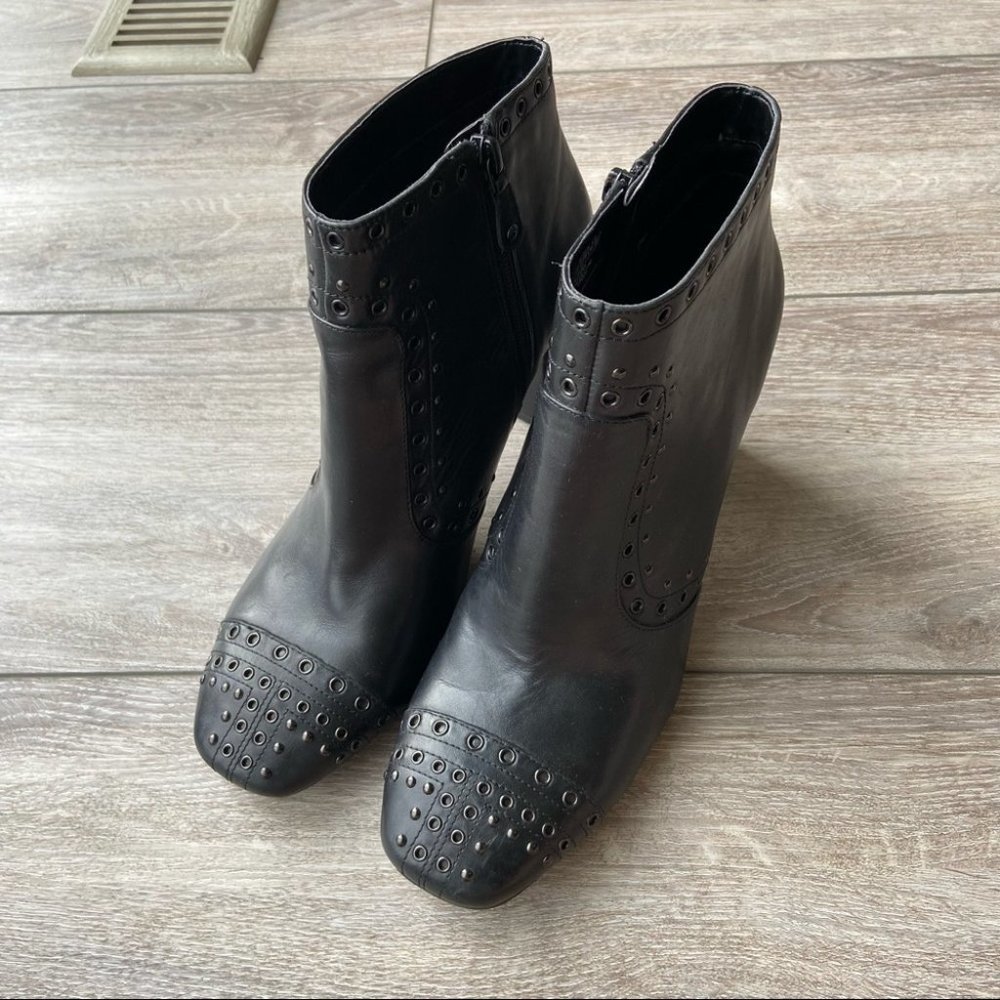 ROCKPORT Studded Leather adiPRENE  Comfort Ankle Bootie